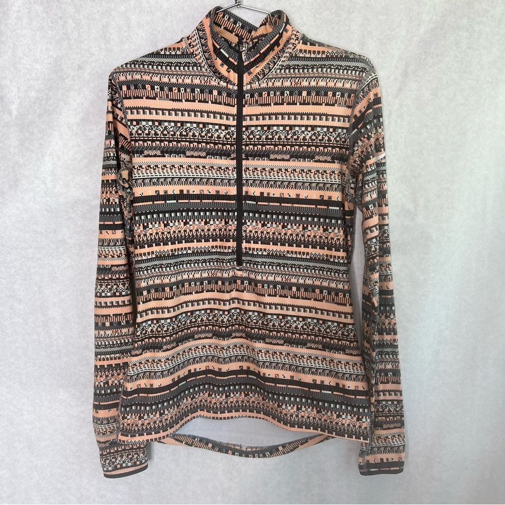 Nike Prolong sleeve printed 1/2 zip shirt medium